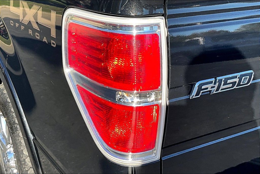 Used 2012 Ford F150 Lariat w/ Lariat Chrome Pkg AWD/4WD image 24