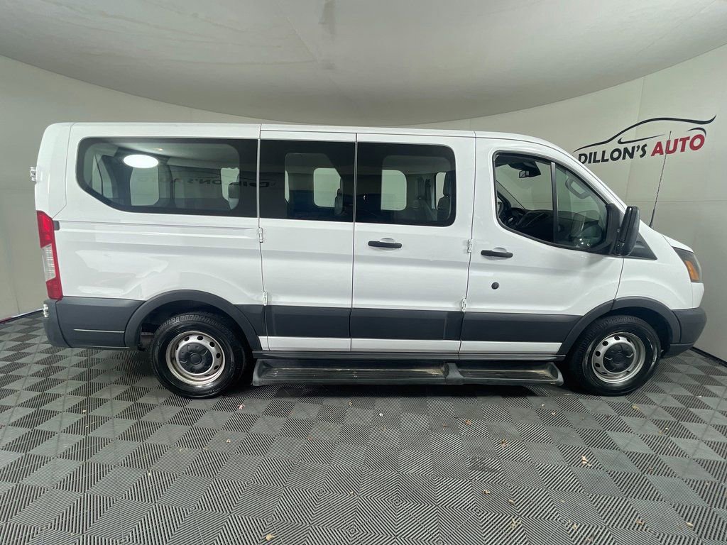 Used 2017 Ford Transit 150 XL RWD image 9