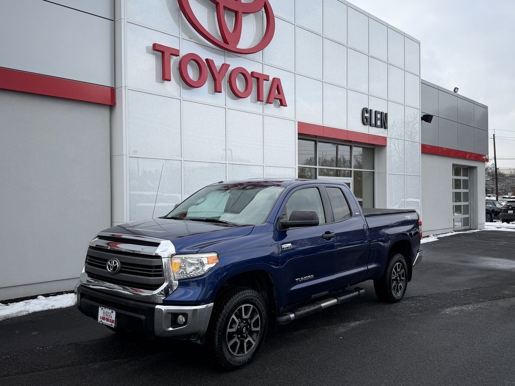 Used 2015 Toyota Tundra SR5 image 1