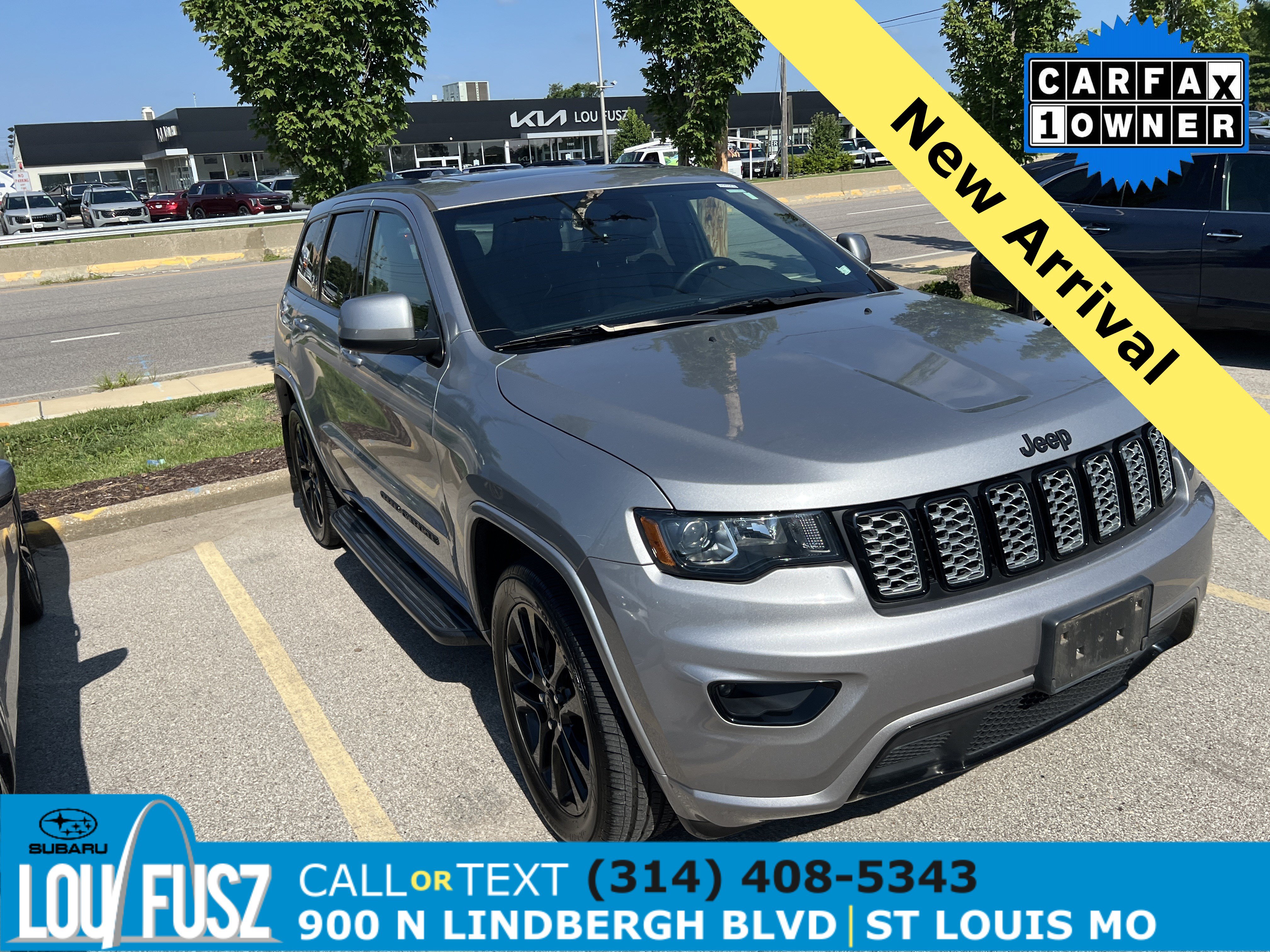 Used 2018 Jeep Grand Cherokee Altitude AWD/4WD image 1