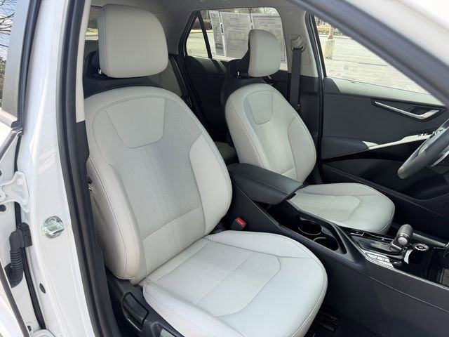 Certified 2023 Kia Niro EX Touring image 37