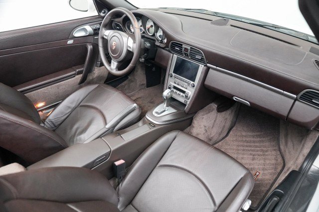 Used 2005 Porsche 911 Carrera image 26