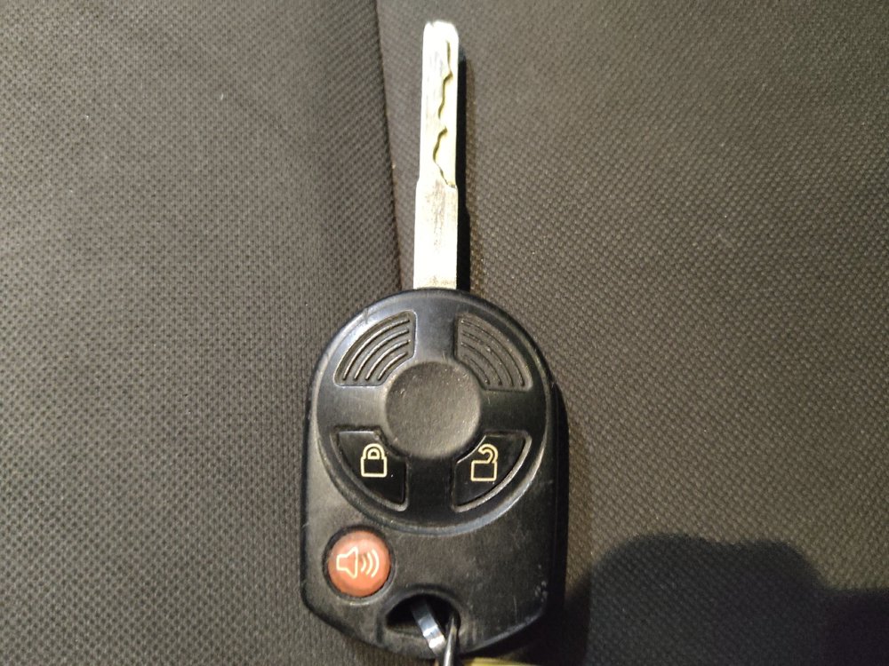 Used 2016 Ford Escape S FWD image 32