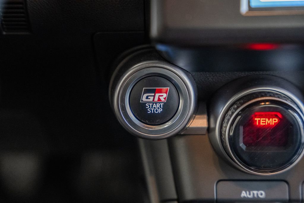 Used 2024 Toyota GR86 image 26