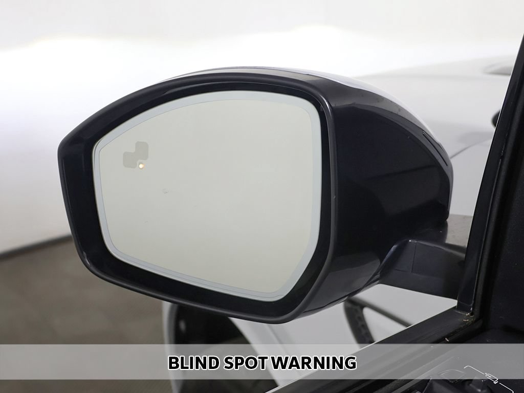 Used 2020 Land Rover Discovery Sport S R-Dynamic AWD/4WD image 6