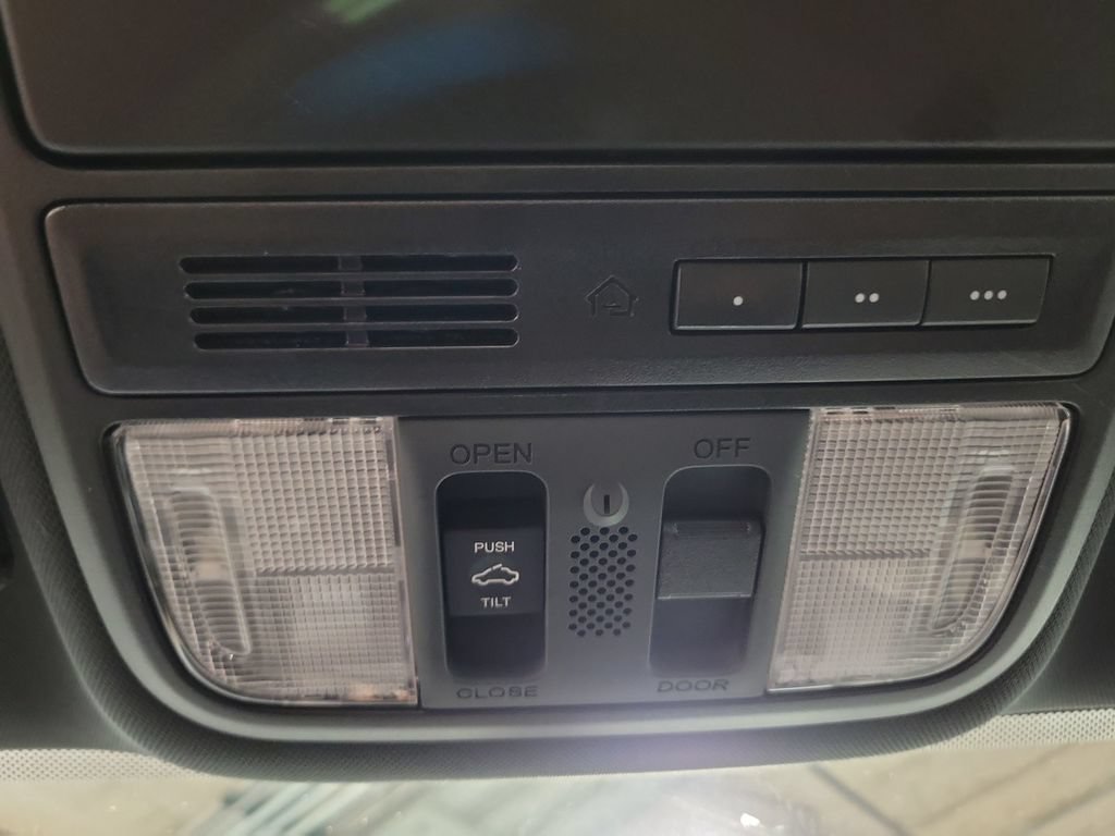 Used 2017 Honda Accord EX image 23