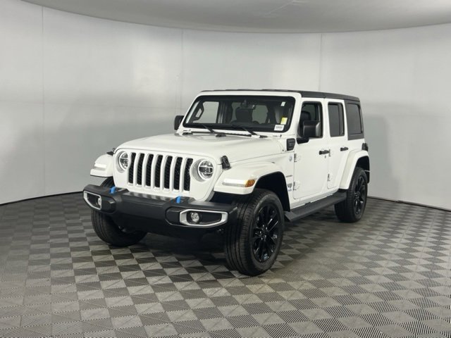 Used 2022 Jeep Wrangler Unlimited Sahara image 3