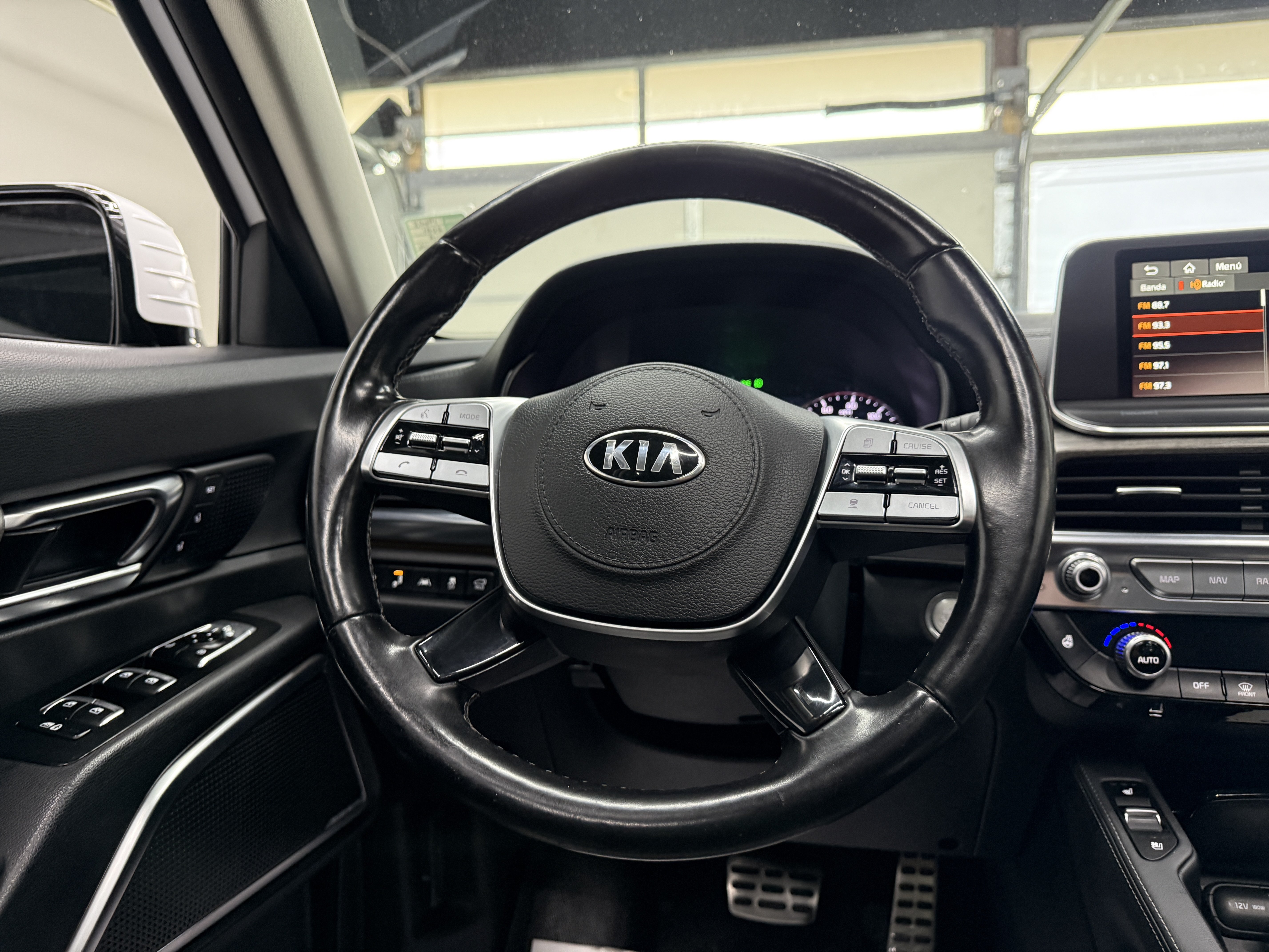 Used 2021 Kia Telluride SX AWD/4WD image 14