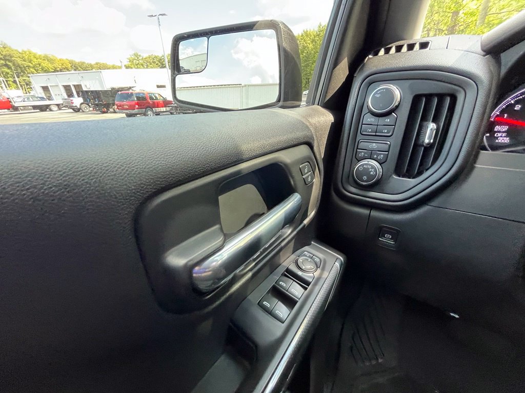 Used 2021 Chevrolet Silverado 1500 Custom Trail Boss w/ Midnight Edition AWD/4WD image 18