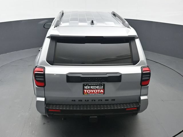 Certified 2026 Toyota 4Runner SR5 AWD/4WD image 44