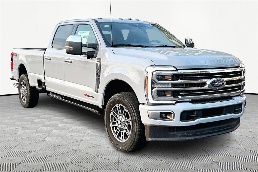New 2025 Ford F350 Platinum w/ Platinum Plus Package