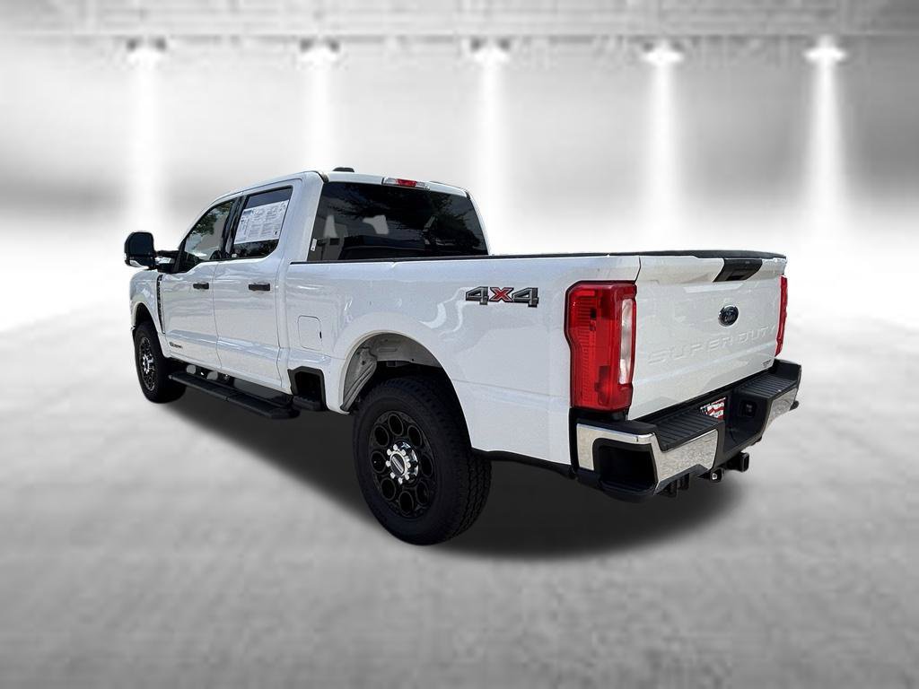 Used 2025 Ford F250 XLT AWD/4WD image 7