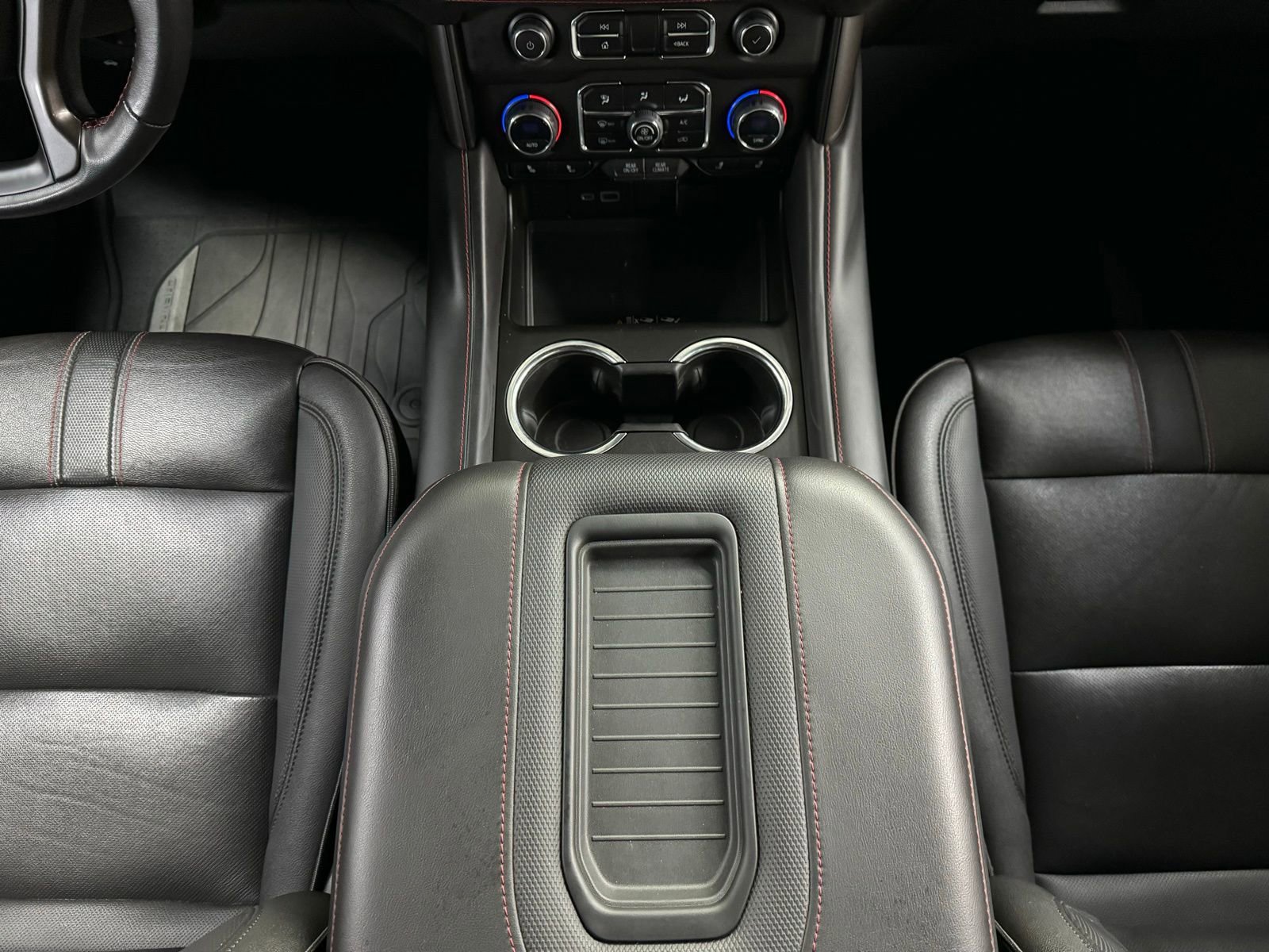 Used 2023 Chevrolet Suburban RST image 25