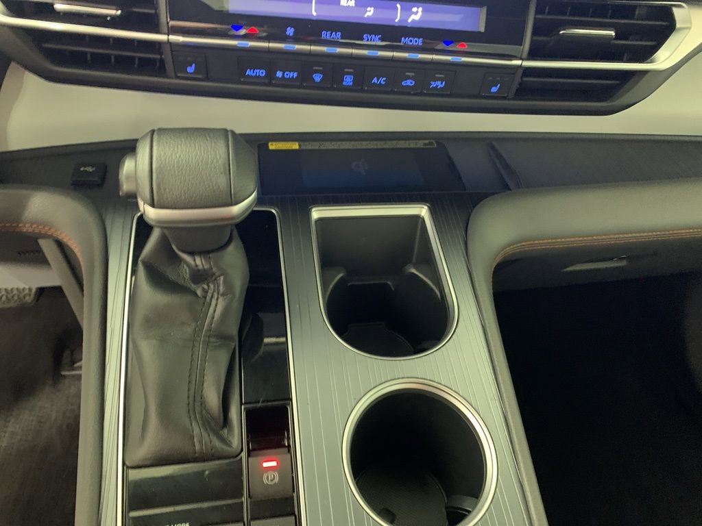 Used 2021 Toyota Sienna XSE w/ XSE Plus Package image 26