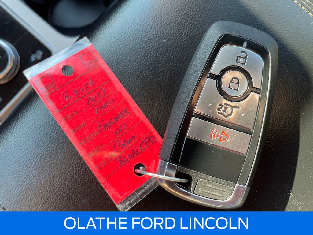 Certified 2023 Ford Explorer XLT image 11
