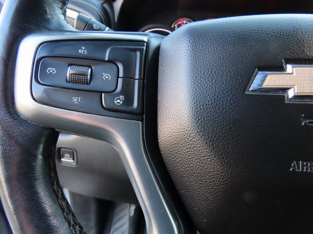 Used 2022 Chevrolet Silverado 2500 LTZ image 33