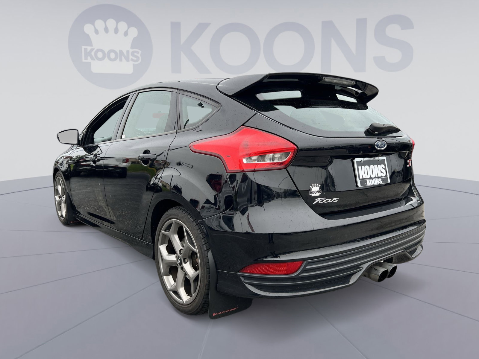 Used 2018 Ford Focus ST FWD image 14