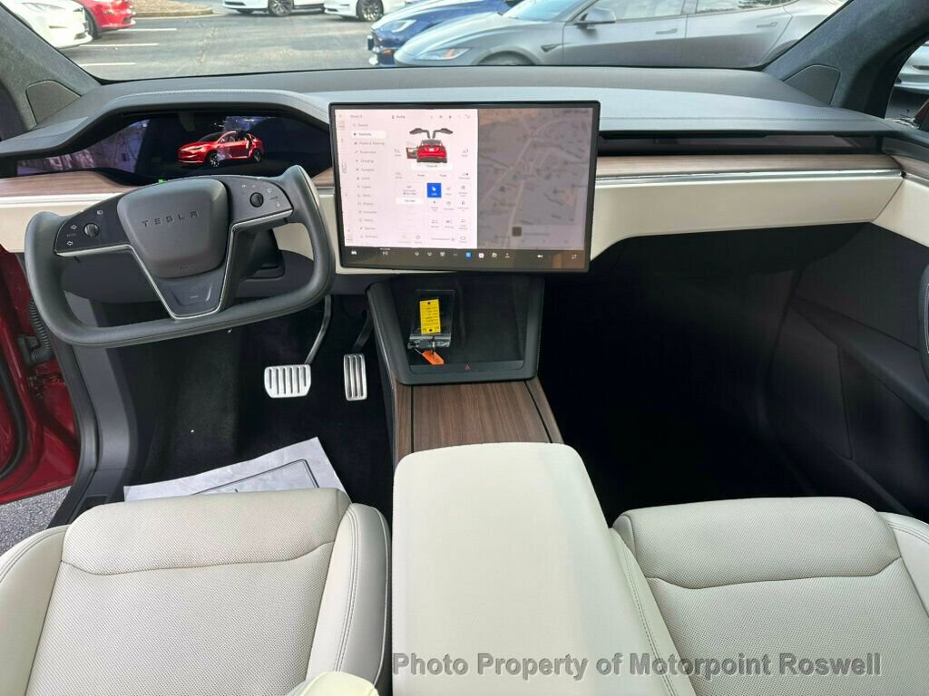 Used 2024 Tesla Model X AWD image 23