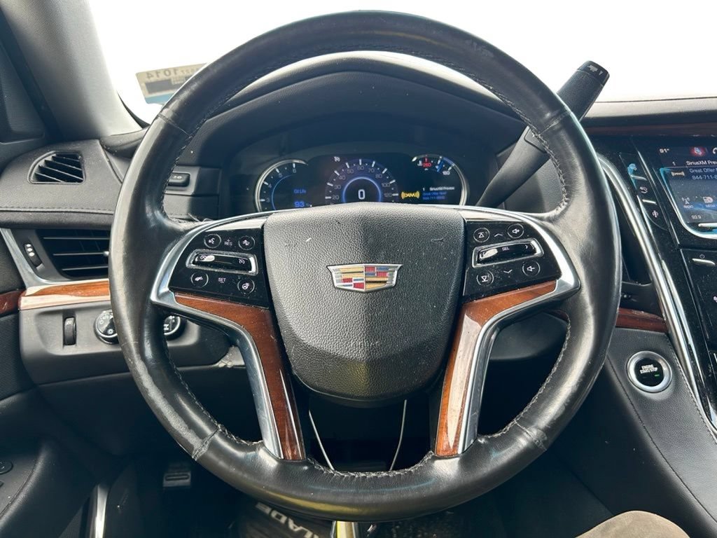 Used 2016 Cadillac Escalade ESV Luxury AWD/4WD image 7