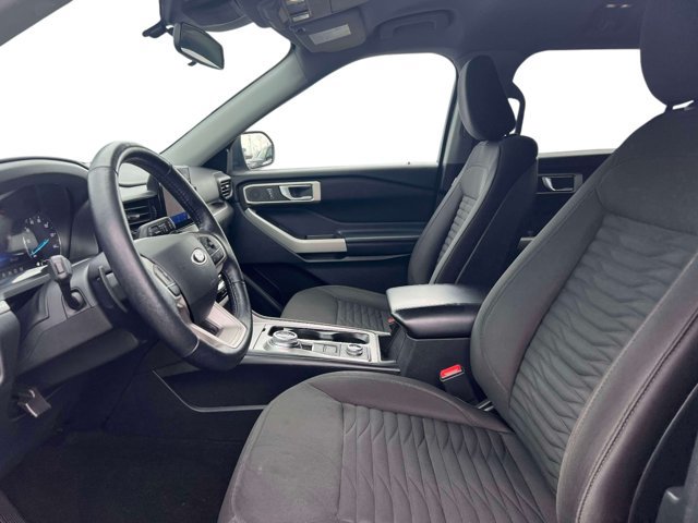 Used 2020 Ford Explorer XLT w/ Comfort Package AWD/4WD image 21