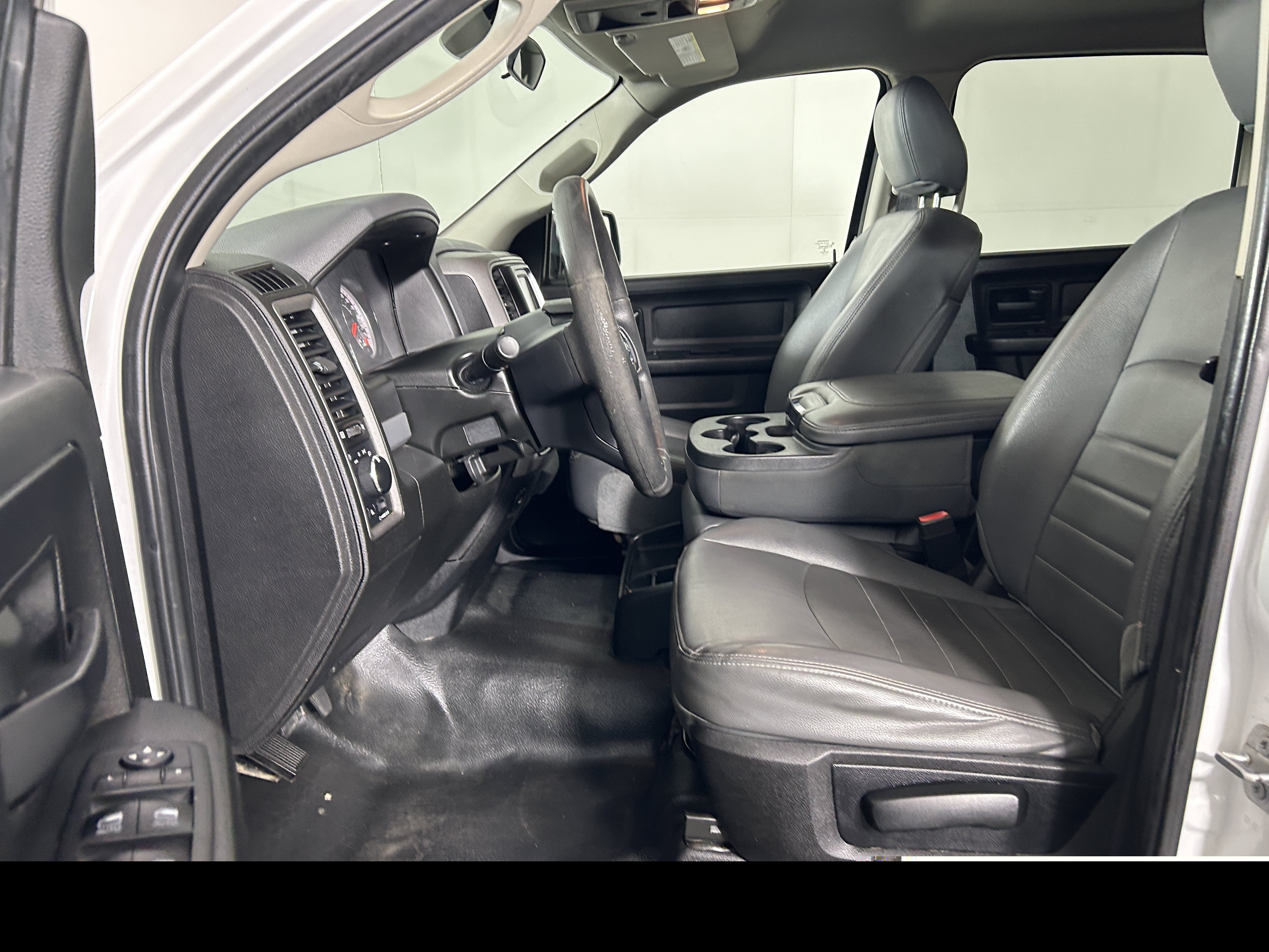 Used 2019 RAM 1500 Tradesman w/ Protection Group AWD/4WD image 8