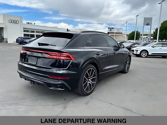 Used 2020 Audi Q8 Prestige AWD/4WD image 3