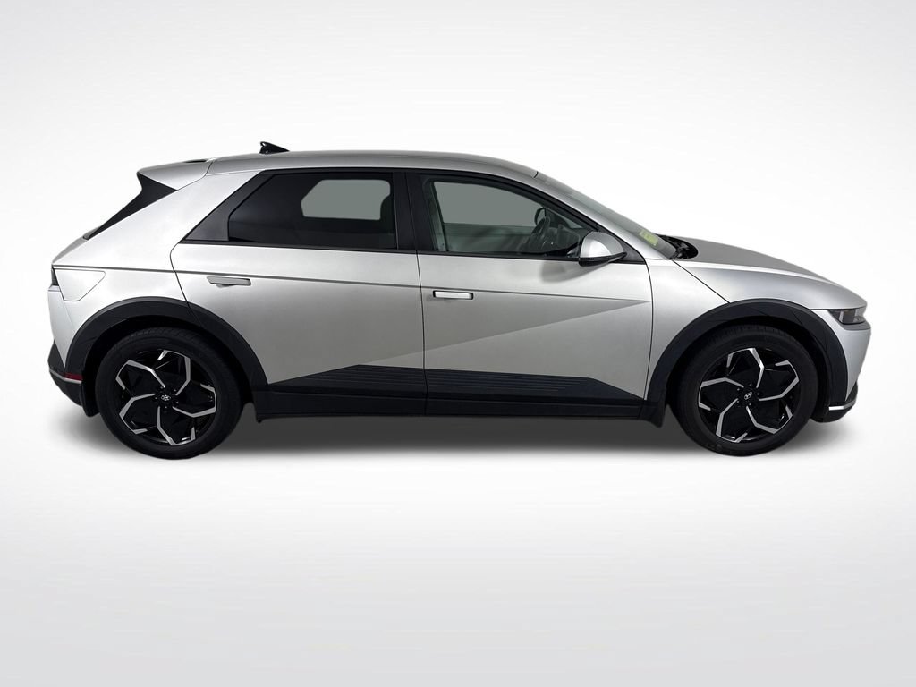 Certified 2023 Hyundai Ioniq 5 SEL w/ Cargo Package RWD image 2