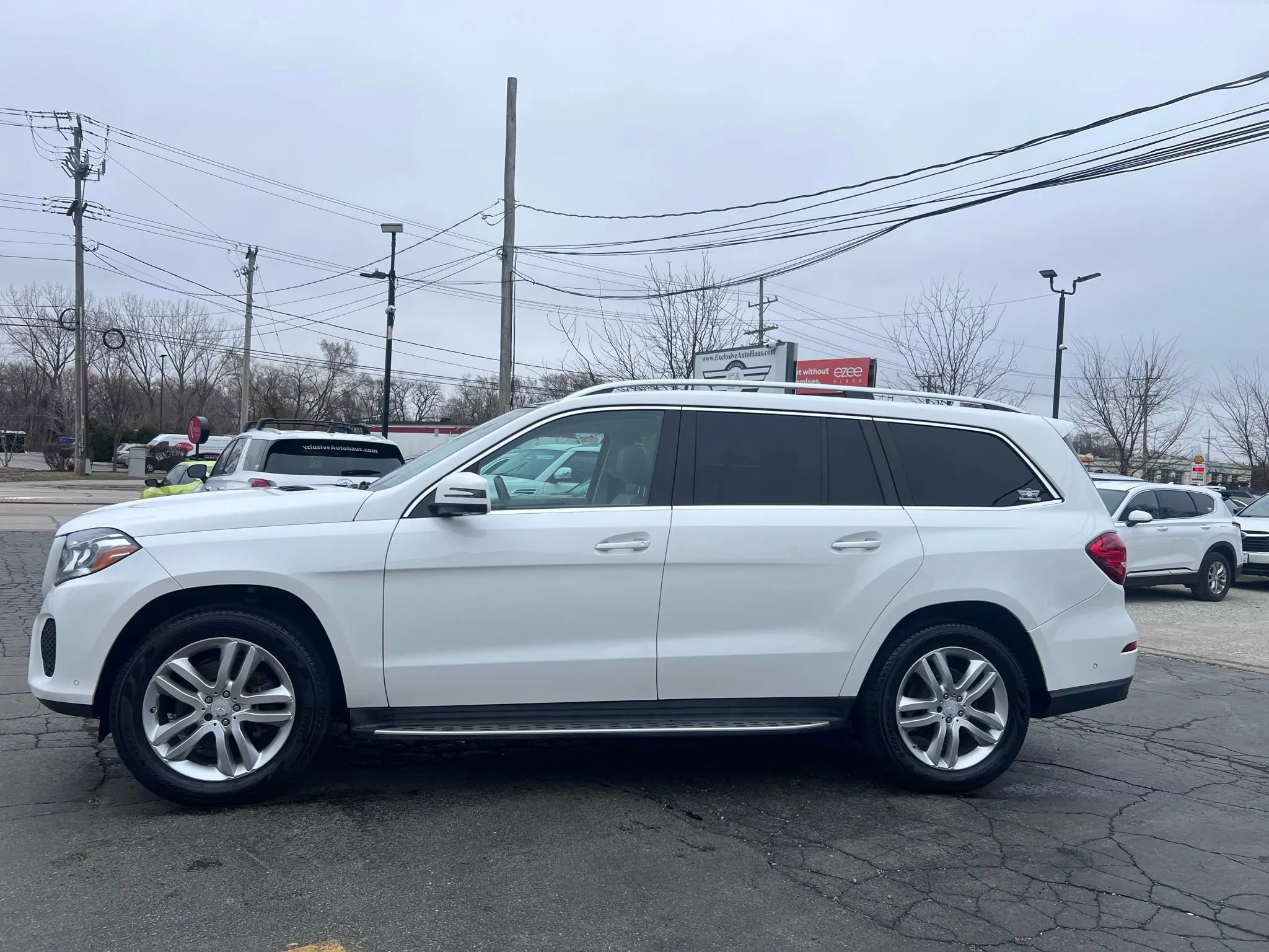 Used 2017 Mercedes-Benz GLS 450 4MATIC image 2