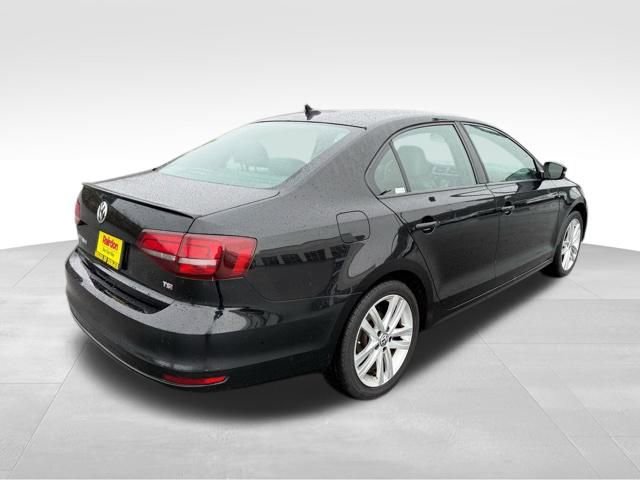 Used 2018 Volkswagen Jetta Sport image 10