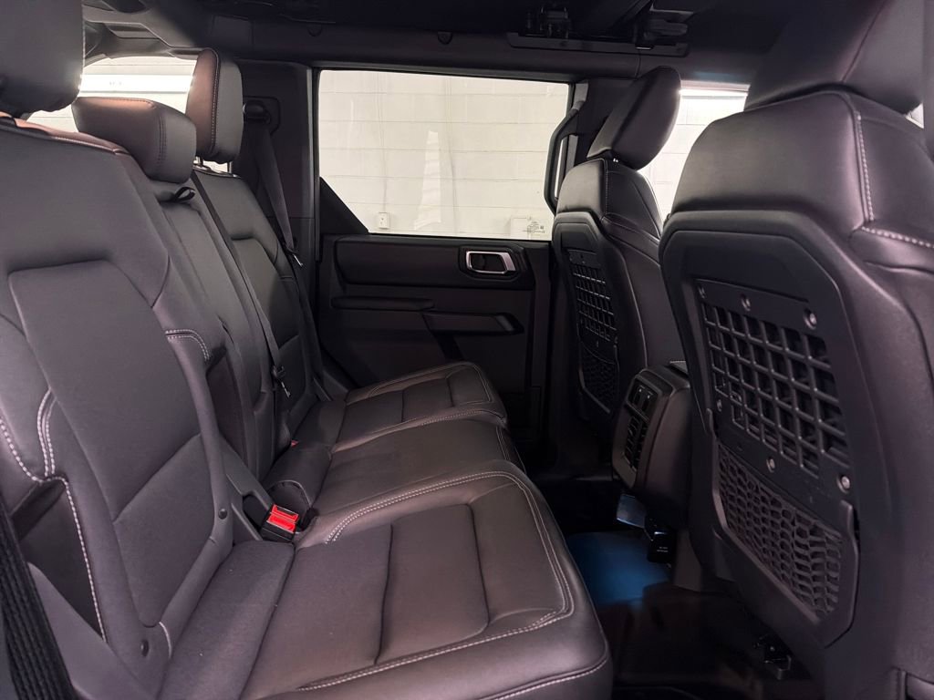 New 2025 Ford Bronco Badlands image 29
