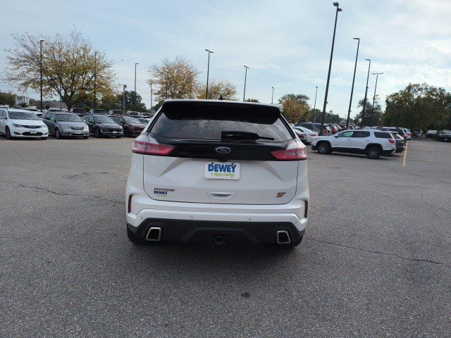Used 2020 Ford Edge ST w/ Equipment Group 401A image 4