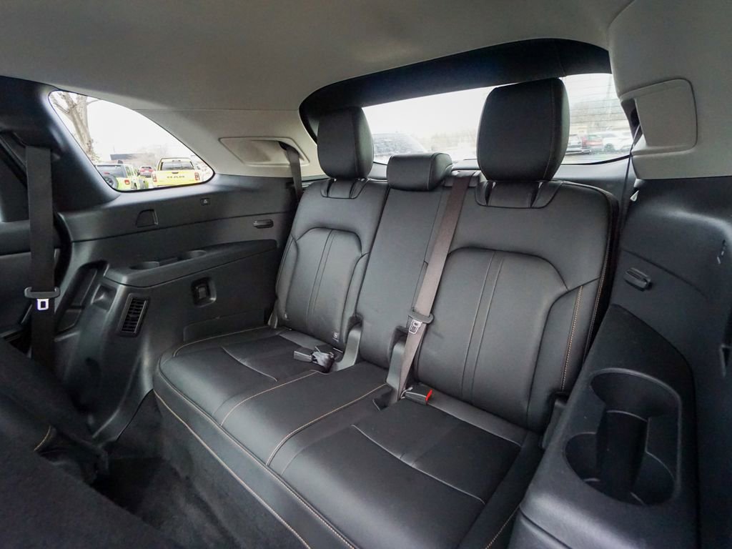 Used 2024 MAZDA CX-90 3.3 Turbo w/ Premium Package image 37