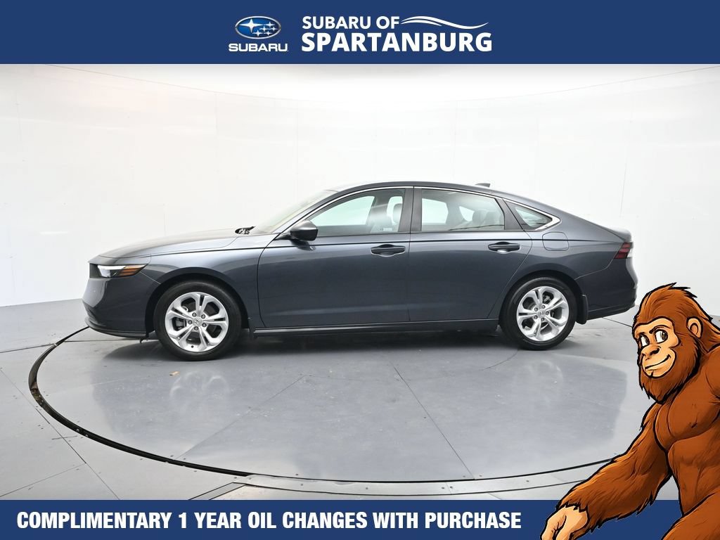 Used 2023 Honda Accord LX image 4