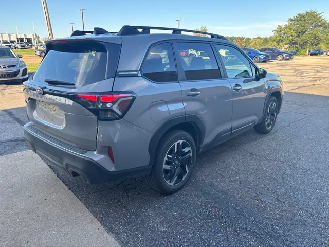 Used 2026 Subaru Forester Limited AWD/4WD image 3