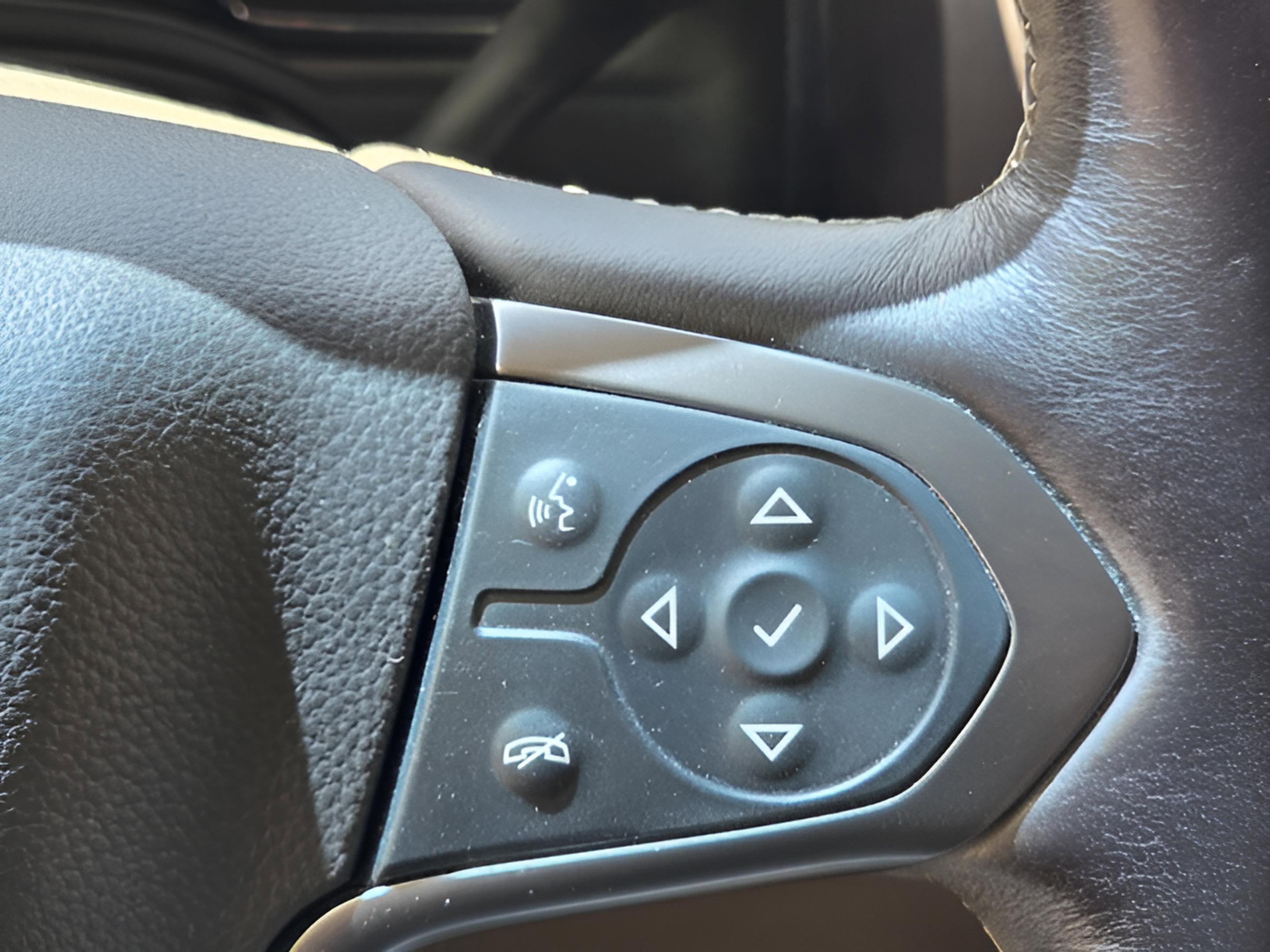 Used 2016 Chevrolet Tahoe LTZ image 23