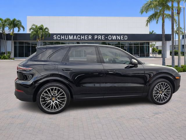 Used 2022 Porsche Cayenne image 8