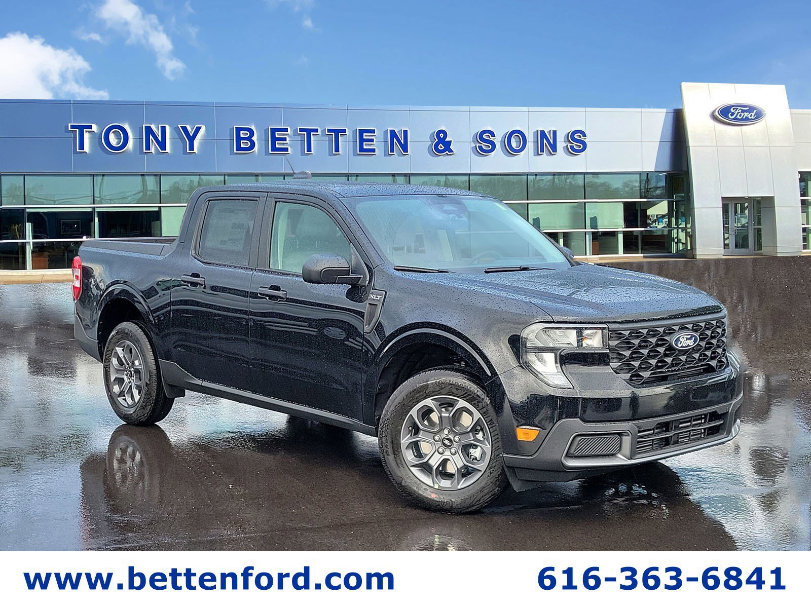 New 2025 Ford Maverick XLT w/ 4K Tow Package