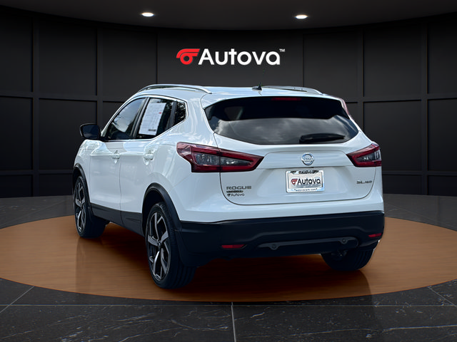 Used 2021 Nissan Rogue Sport SL w/ Premium Package AWD/4WD image 3