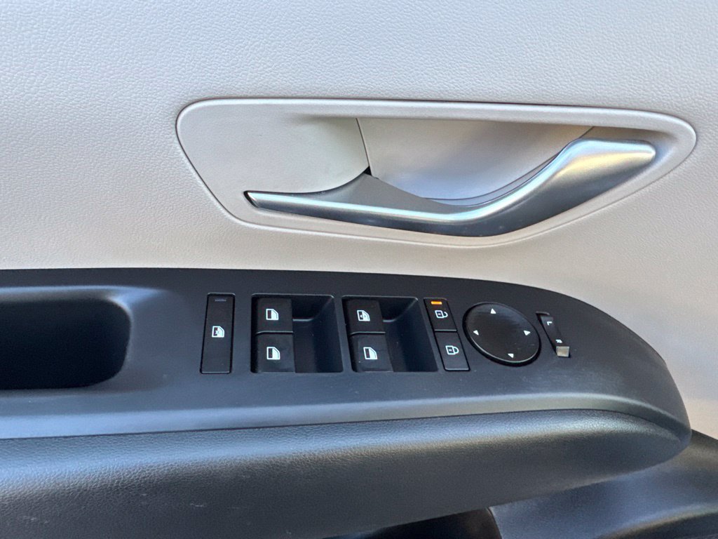 Certified 2025 Hyundai Tucson SE AWD/4WD image 14