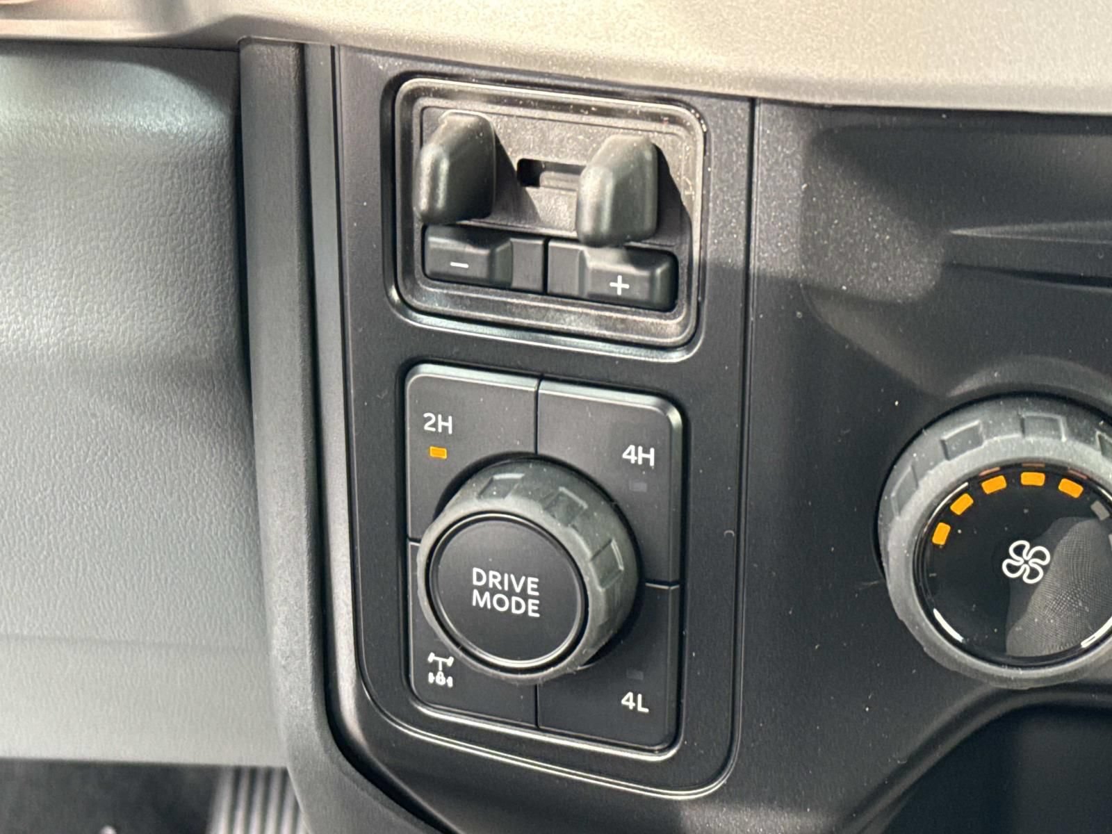 New 2026 Ford F250 XL w/ STX Appearance Package AWD/4WD image 17