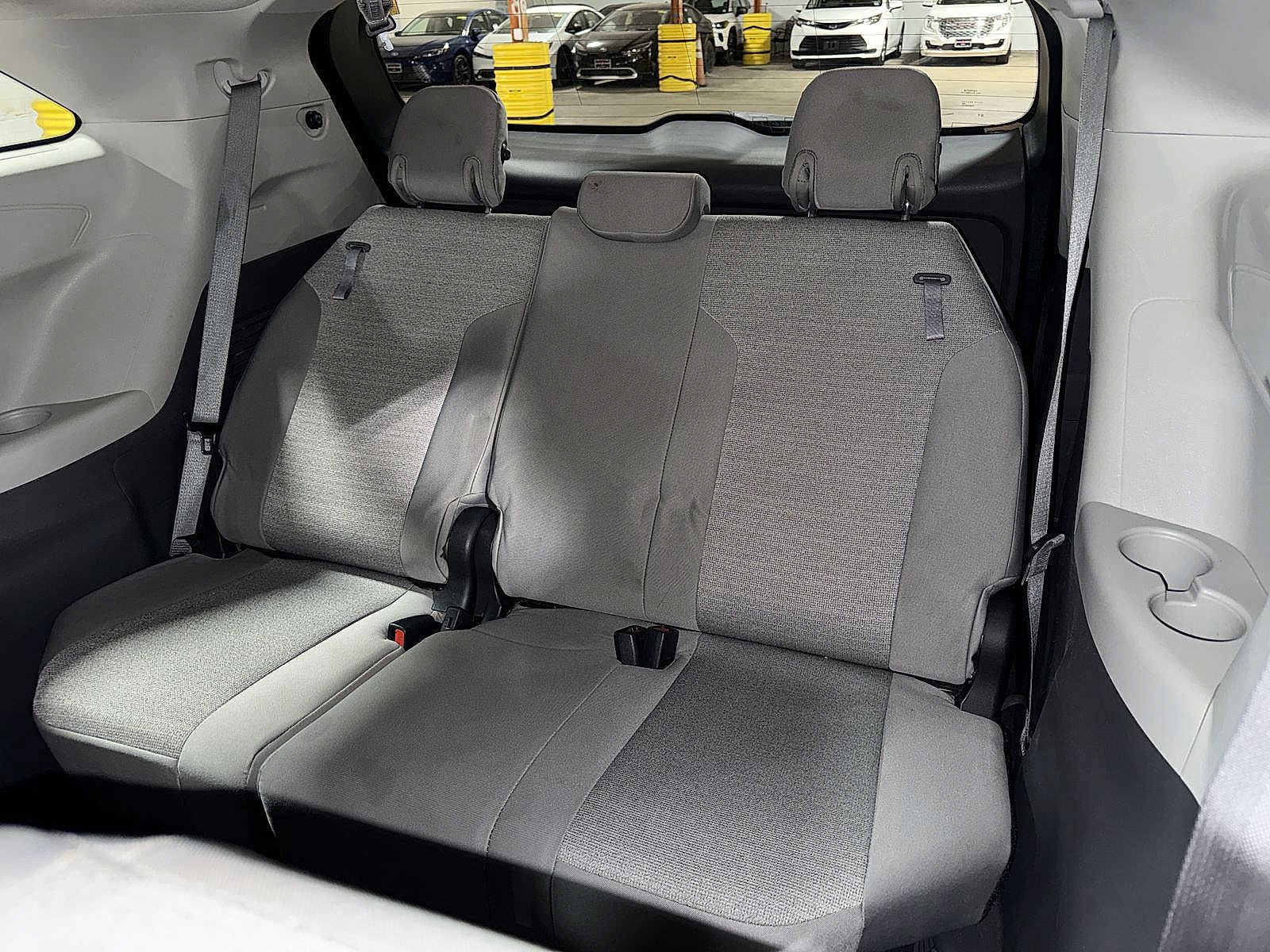 Certified 2022 Toyota Sienna LE FWD image 18