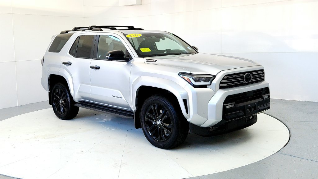 Certified 2025 Toyota 4Runner Platinum AWD/4WD image 7