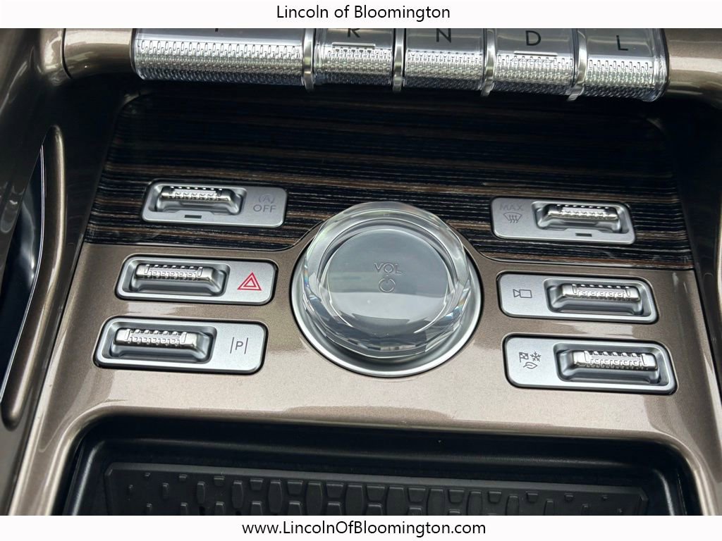 New 2026 Lincoln Nautilus Black Label w/ Jet Appearance Package image 48