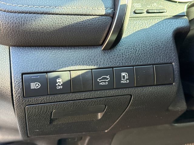 Used 2020 Toyota Camry XSE image 20