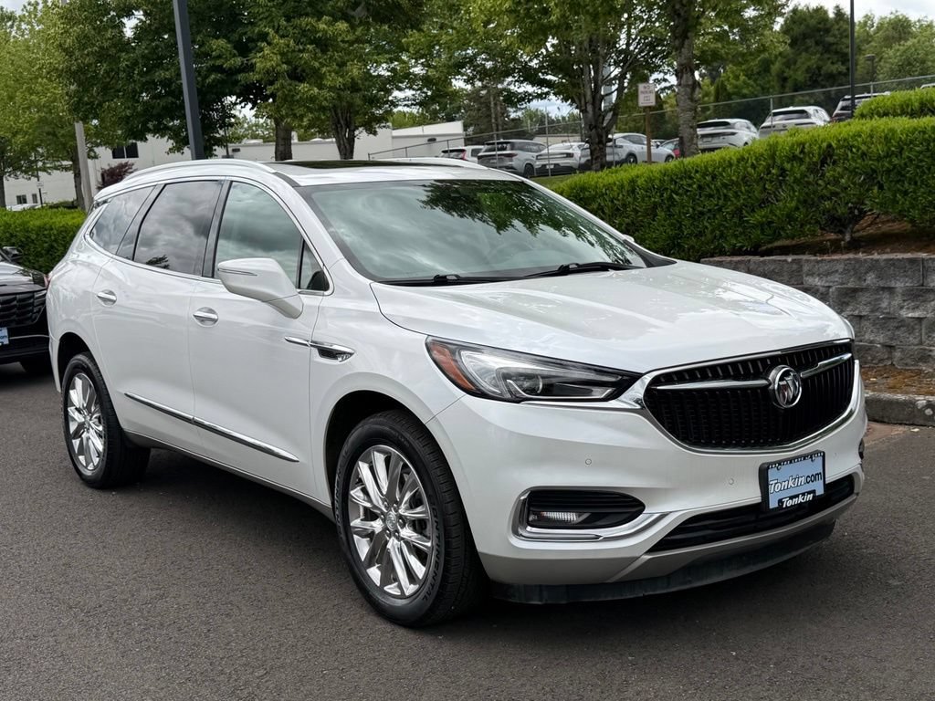 Used 2021 Buick Enclave Premium w/ Sun and Sites Package AWD/4WD image 2
