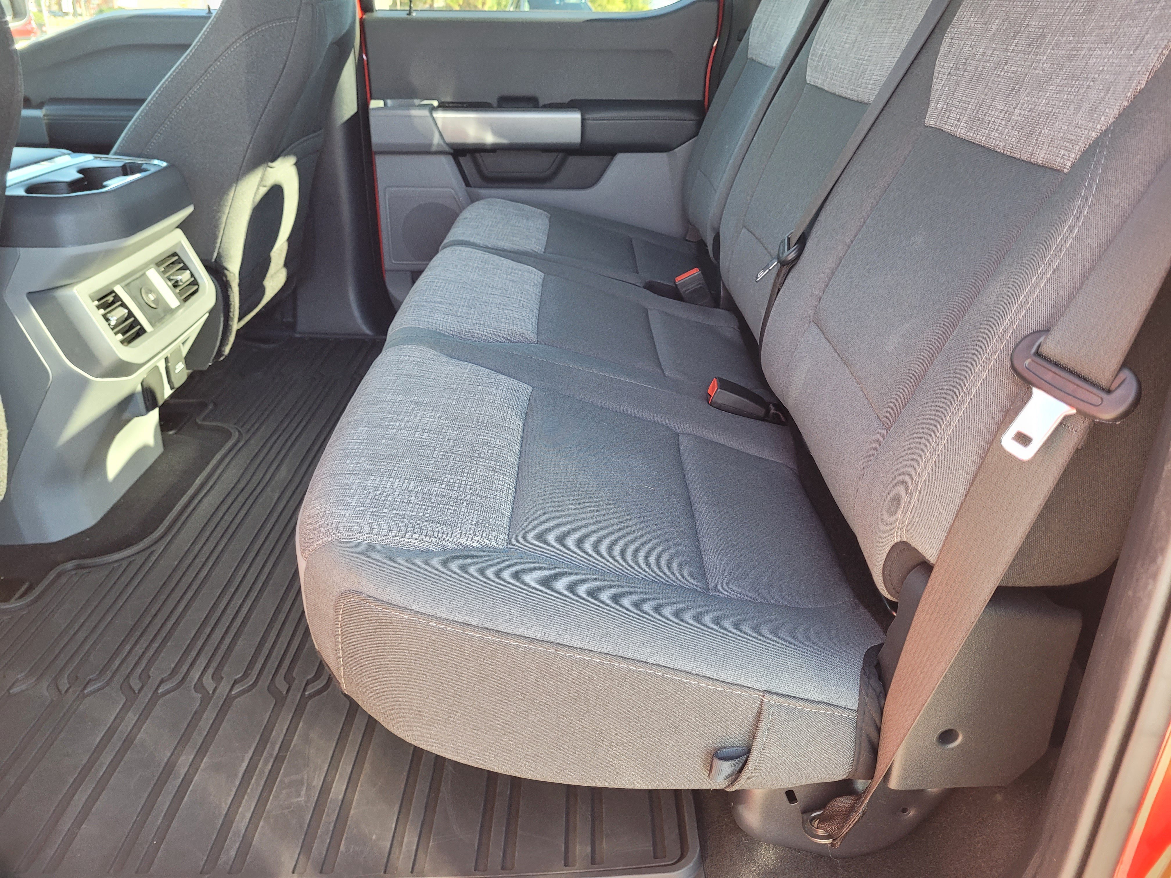 Used 2024 Ford F350 XLT AWD/4WD image 26