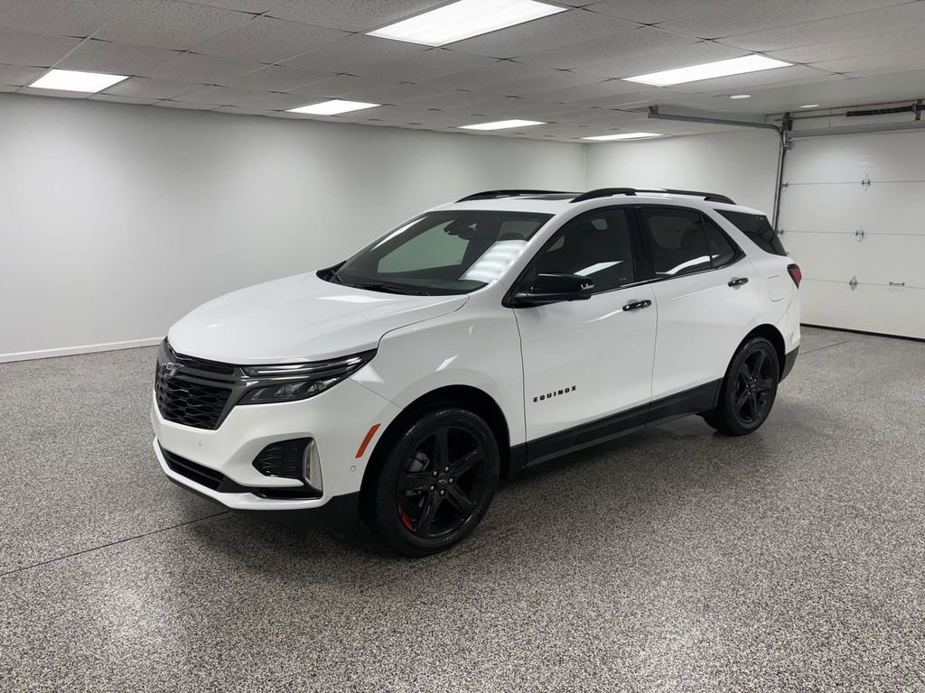 Used 2023 Chevrolet Equinox Premier image 4