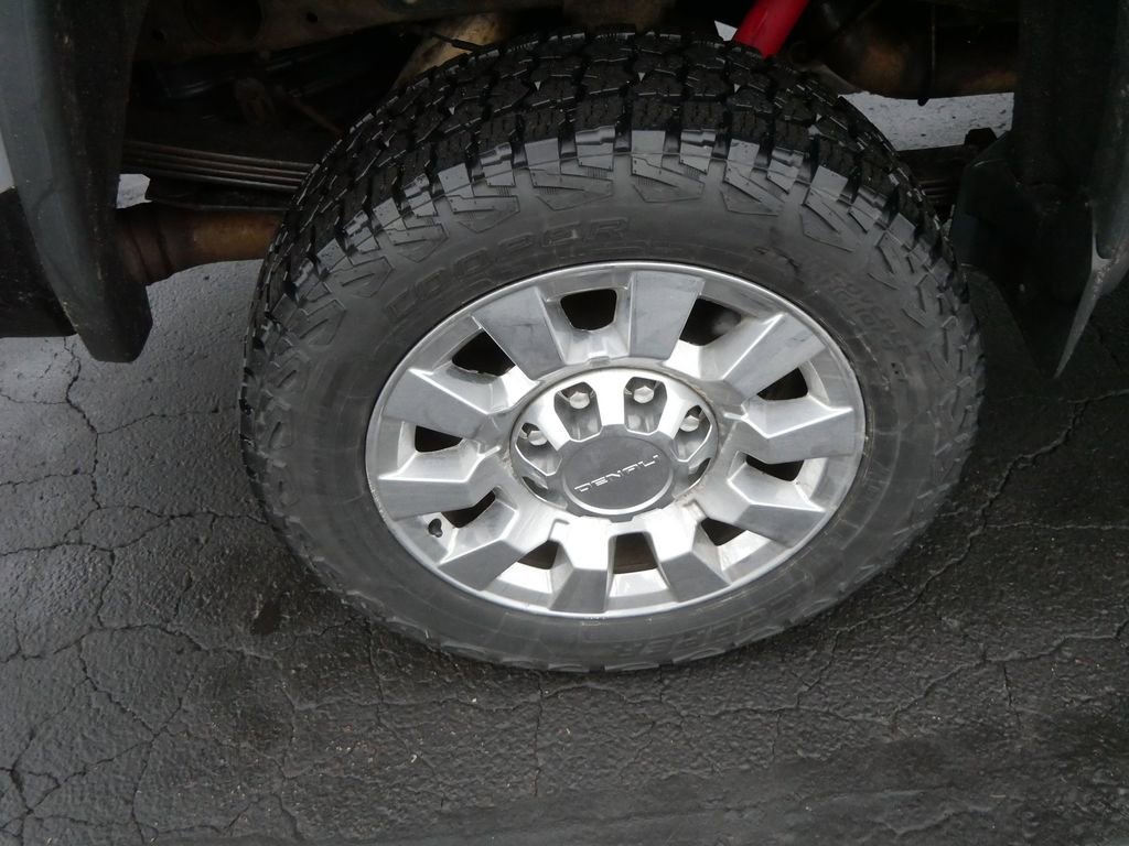 Used 2019 GMC Sierra 2500 Denali w/ Duramax Plus Package image 8