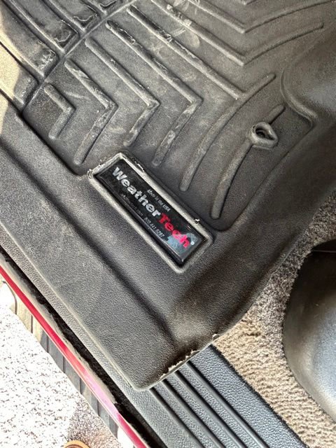 Used 2010 Chevrolet Suburban LT AWD/4WD image 15