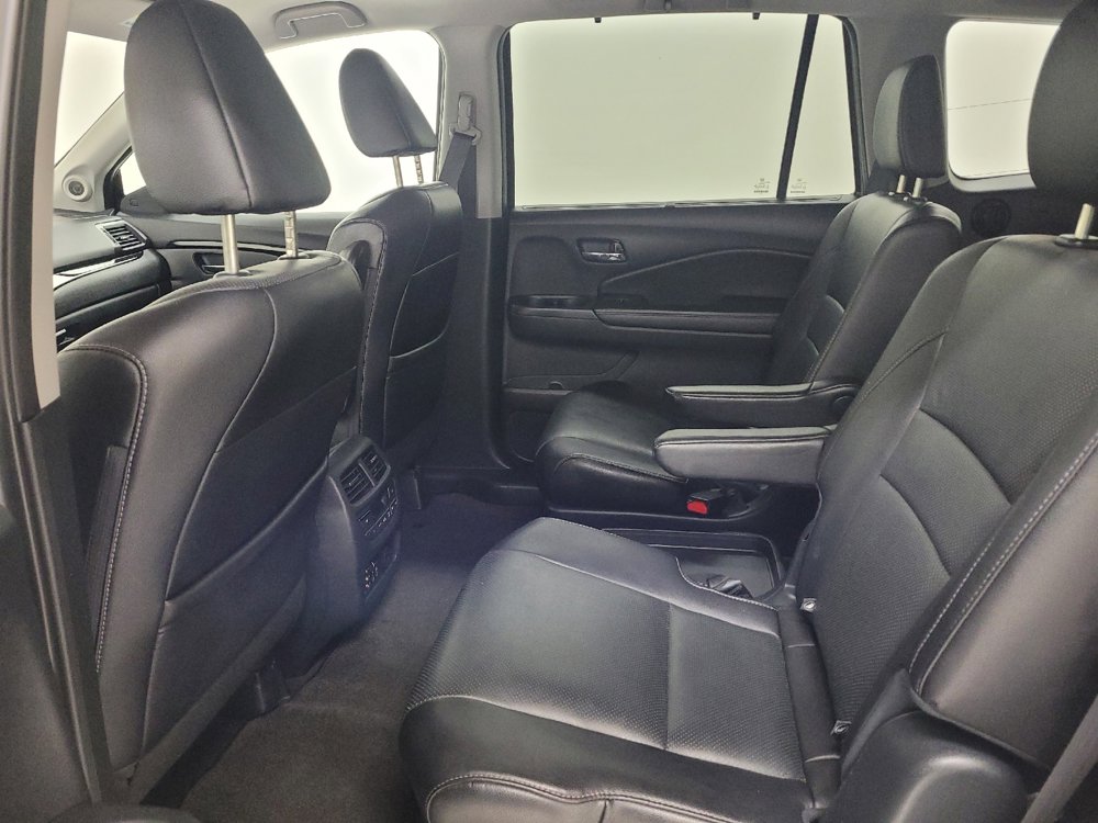 Used 2016 Honda Pilot Elite image 18